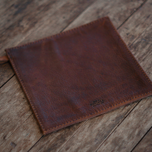 LEATHER POTHOLDER
